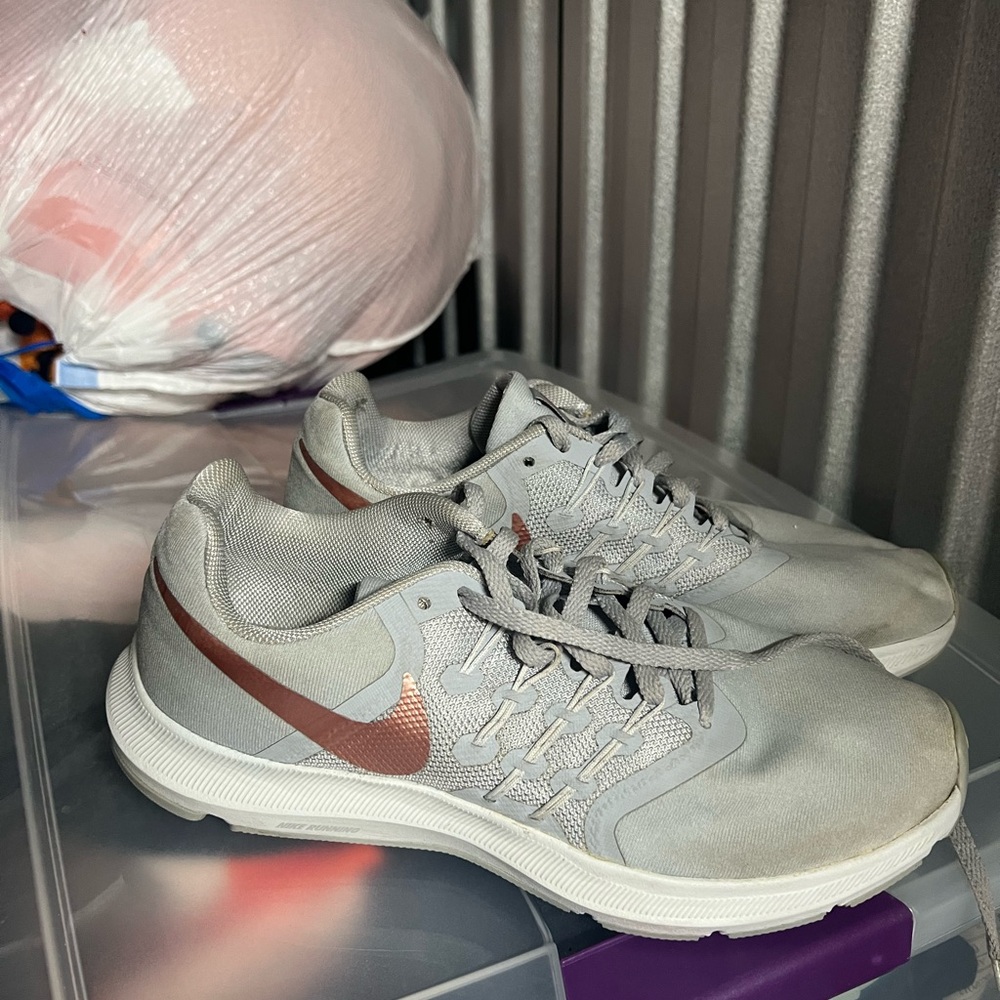 Nike Silver and Copper Running Shoes